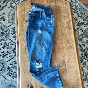 Distressed Gap Maternity Jeans Size 10